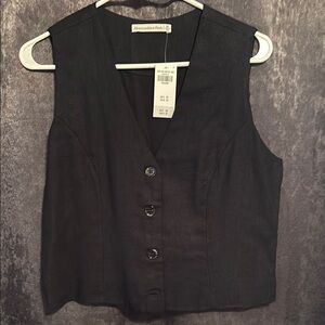Abercrombie & Fitch Black Button-Down Blouse